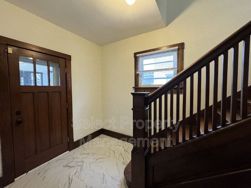 3008 Webster St - Photo 3 of 22