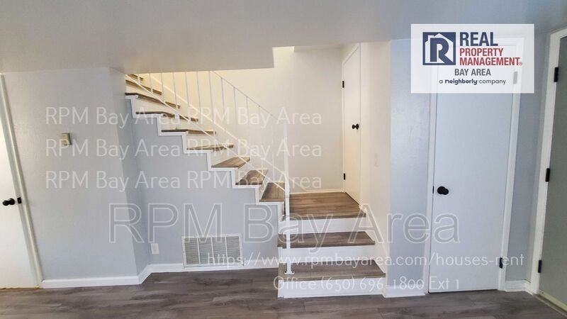 13722 Aurora Dr - Photo 2 of 10