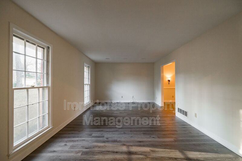 265 Ponderosa Drive - Photo 5 of 34