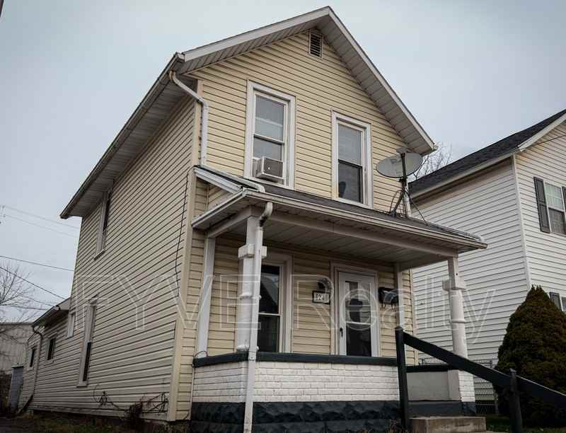 24 Jefferson St - Photo 3 of 23