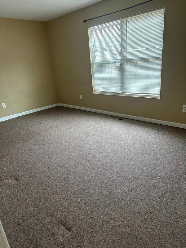 1639 Heckscher Avenue 2 - Photo 3 of 5