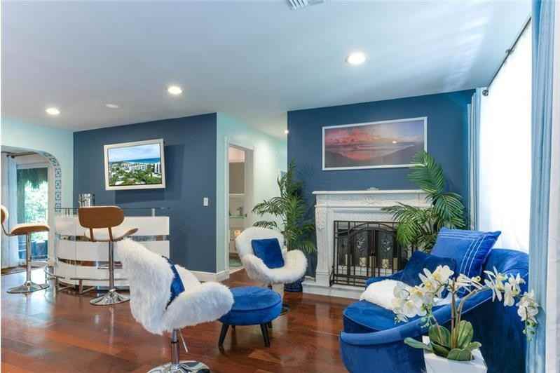 951 Lake Wyman Rd - Photo 2 of 15