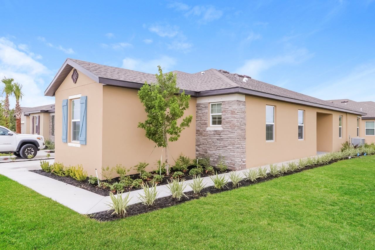 1720 Celebration Dr - Photo 2 of 15