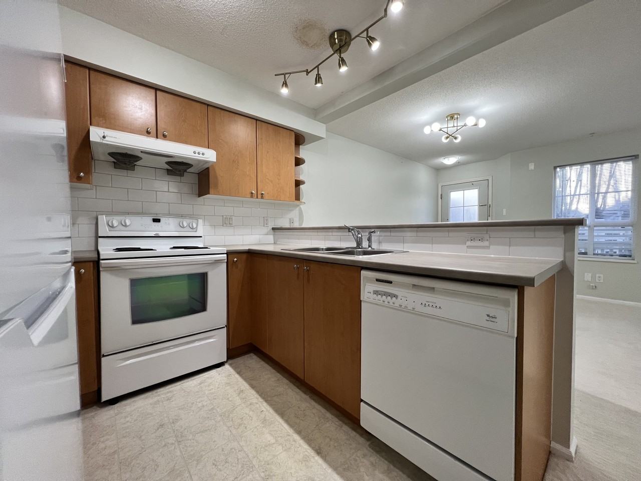 7088 17th Avenue - Photo 6 of 16