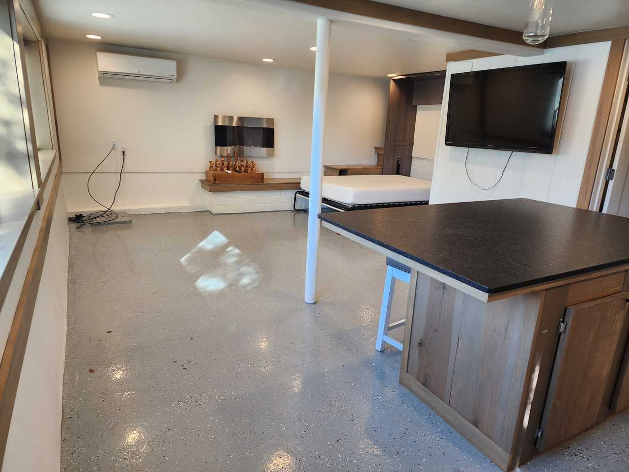 1204 S Summit Rd #NA - Photo 2 of 6