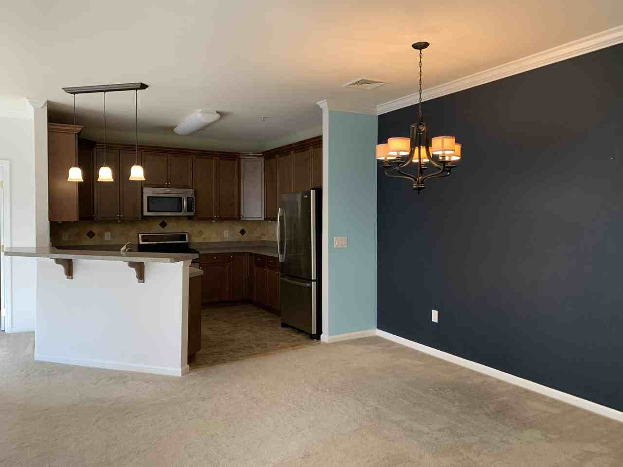 624 Sloan Ct - Photo 2 of 30