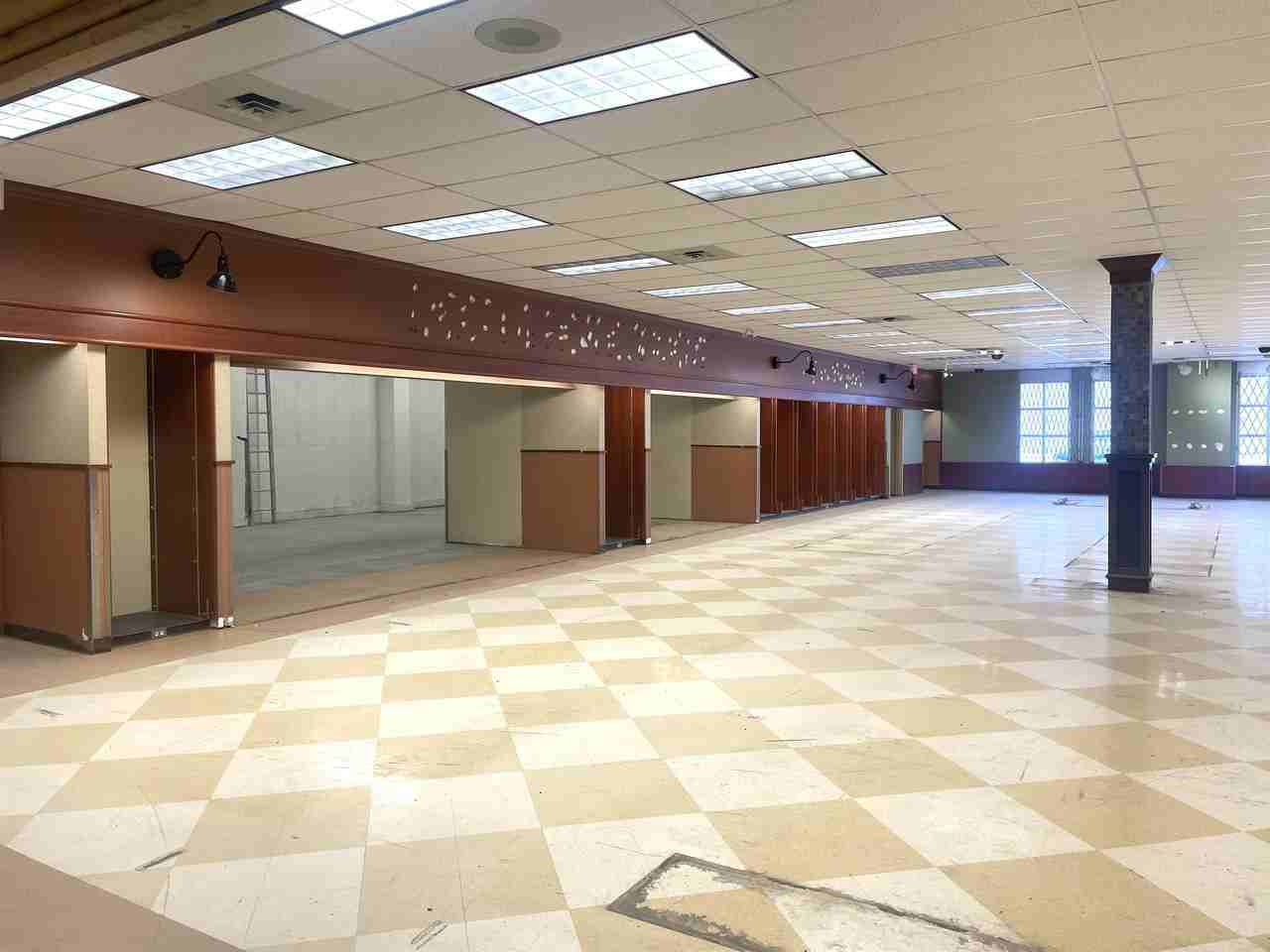 10444 100 Street #10444 - Photo 3 of 5