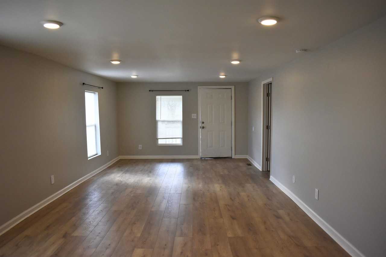 2604 Cannon Ave #1 - Photo 2 of 10