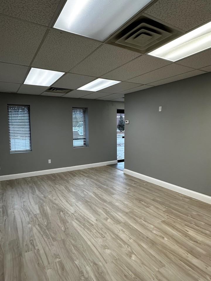 35 Carlough Rd #3D - Photo 2 of 11