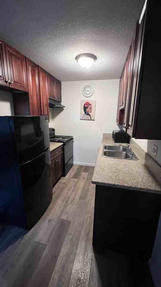 3788 50th St - Photo 2 of 8