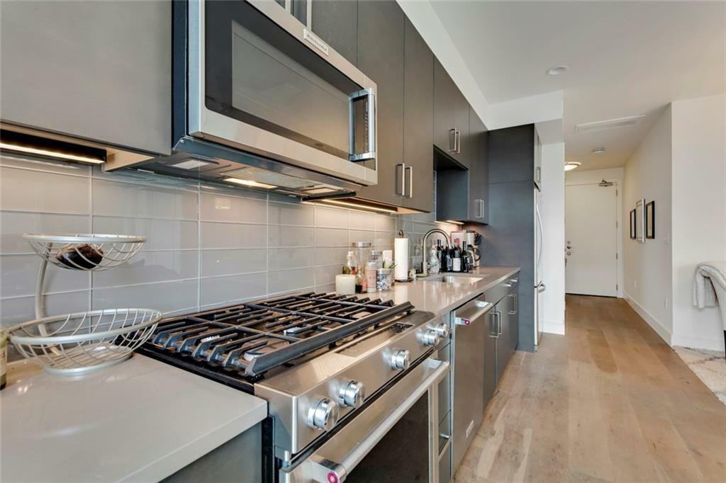 222 West Ave #1805 - Photo 6 of 19