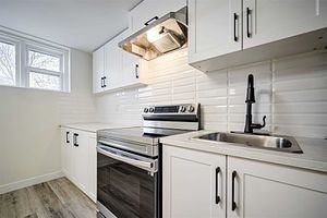 28 Algoma Street ##3 - Photo 3 of 9