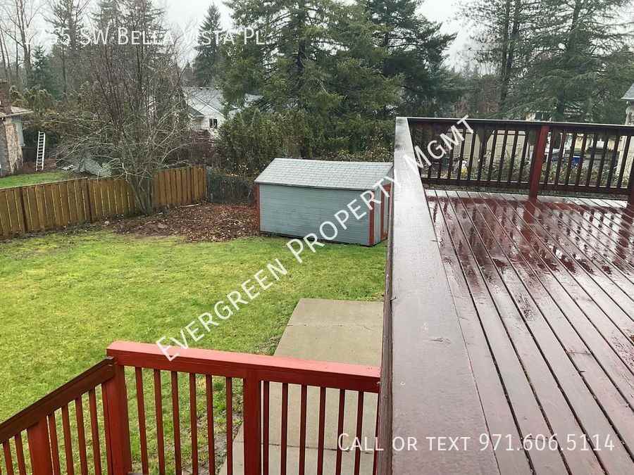 1755 Sw Bella Vista Pl - Photo 3 of 30