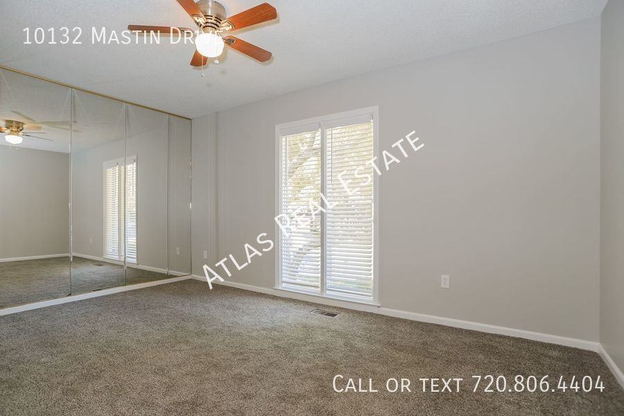 10132 Mastin Dr - Photo 3 of 39