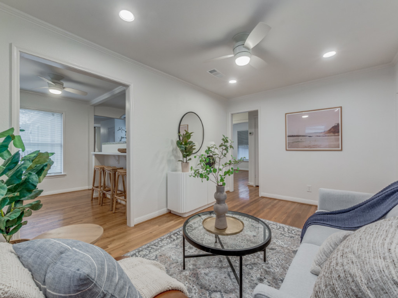 8926 Angora St - Photo 3 of 16