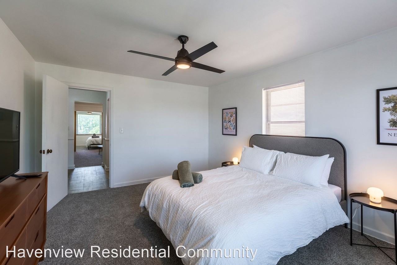 Spacious Fully Furnished Apartments in the Heart of Blackstone - Photo 2 of 2