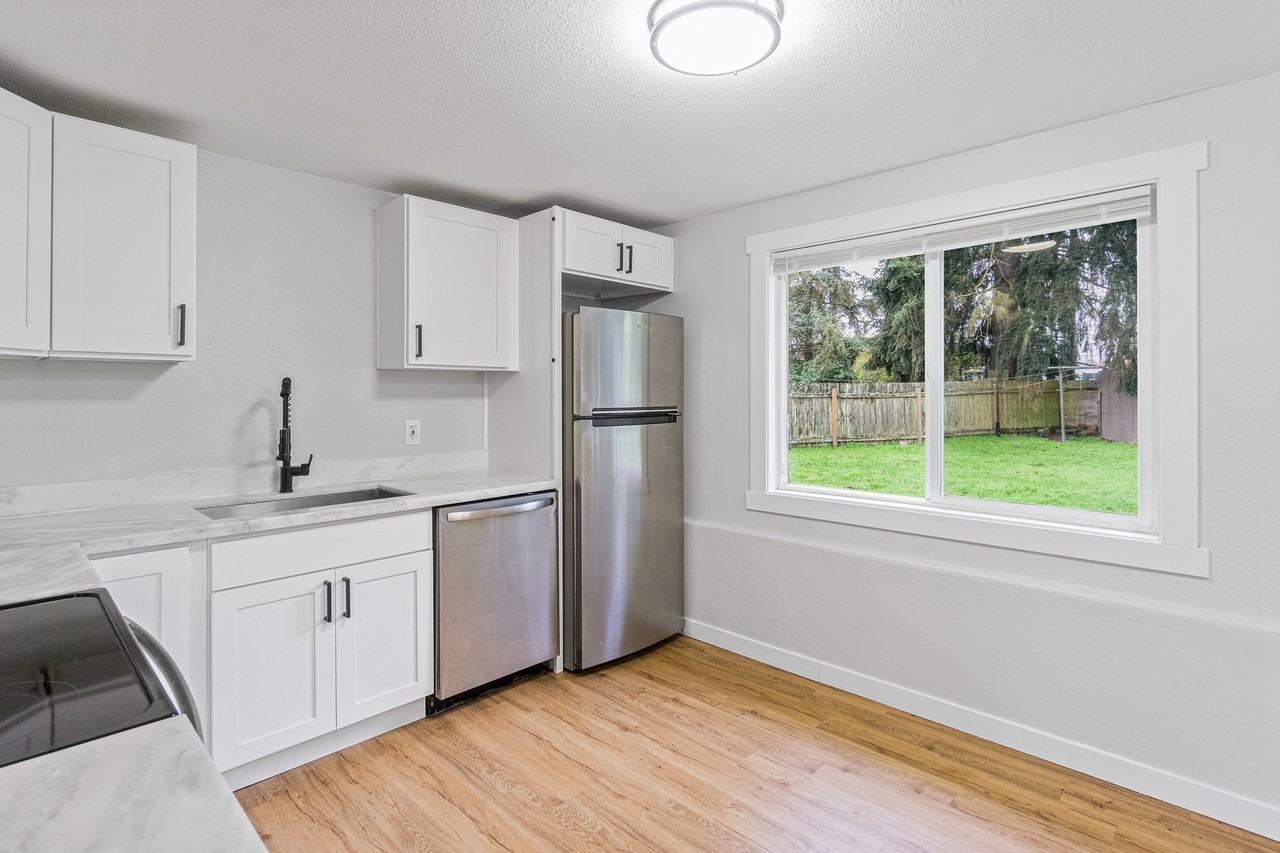 5110 Diamond Blvd Sw #1 - Photo 2 of 17