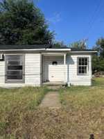 featured image of 212 N Ross Ave #212