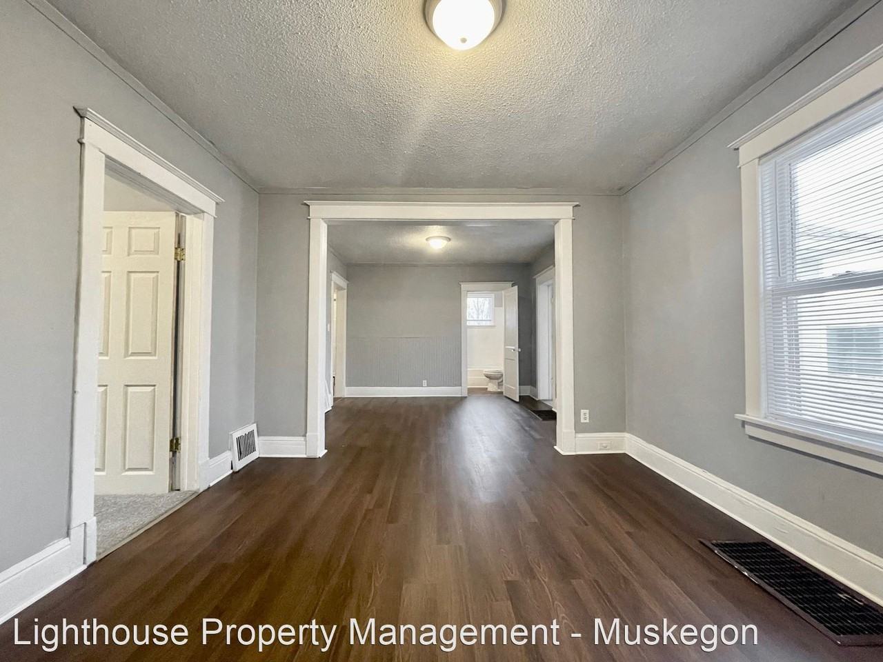 853 E Dale Ave - Photo 2 of 11