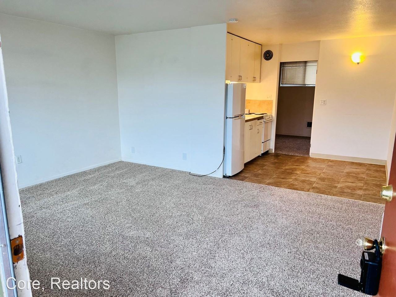 2575 NW Marshall St - Photo 2 of 9