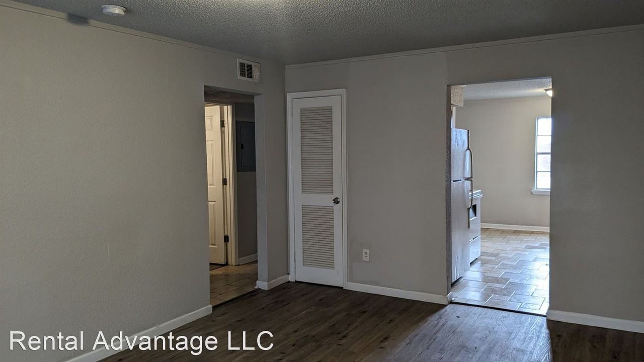 1228 Tuscaloosa Ave SW - Photo 2 of 7