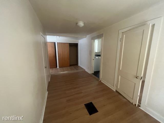 2312 Van Brunt Blvd - Photo 3 of 11