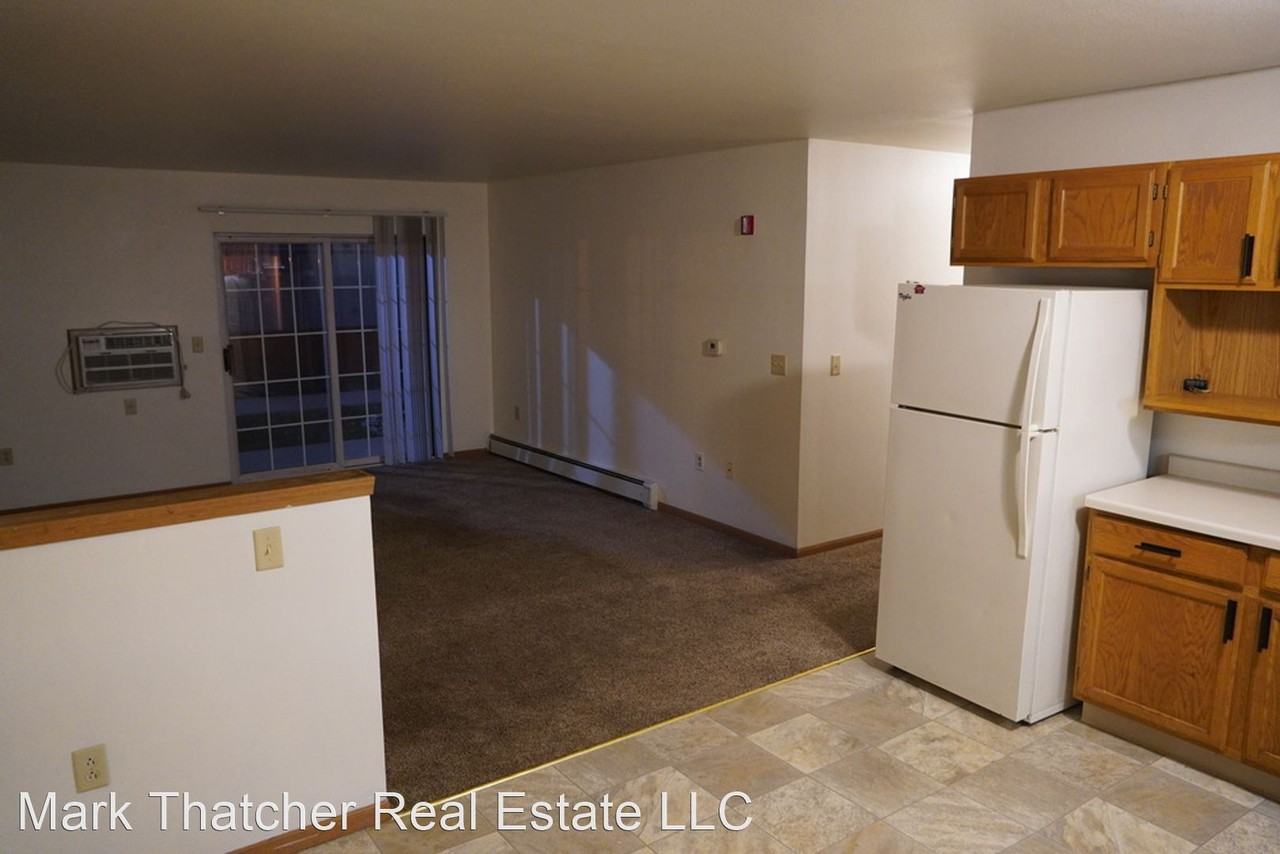 313 & 323 James St - Photo 2 of 11