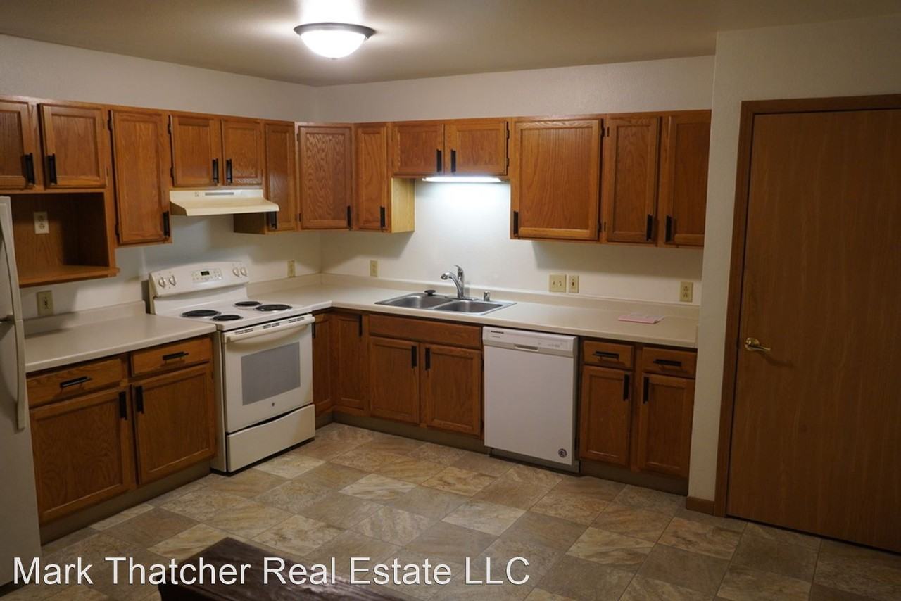 313 & 323 James St - Photo 3 of 11