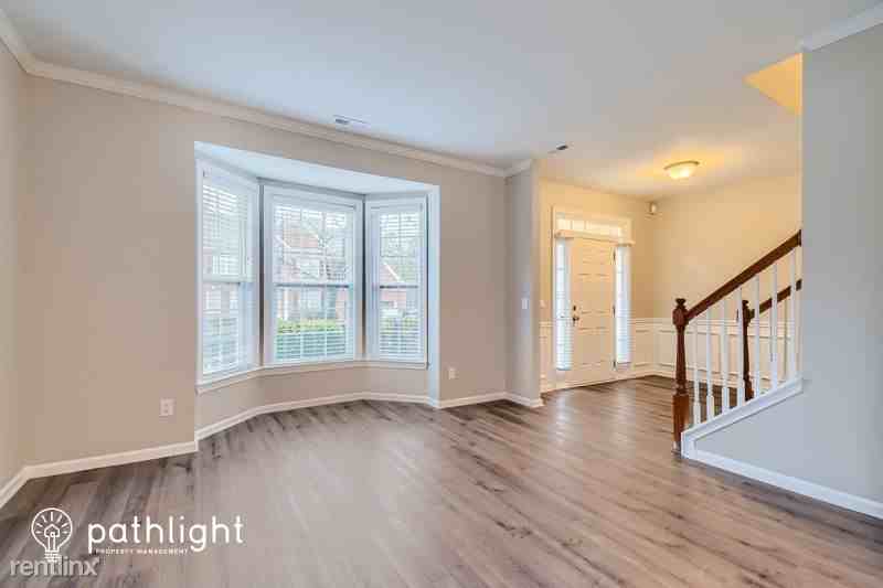 3631 Lanier Dr - Photo 3 of 25