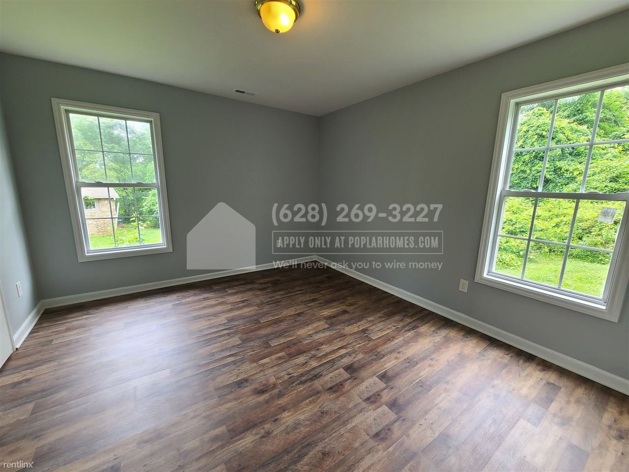 2239 Lula St - Photo 2 of 12