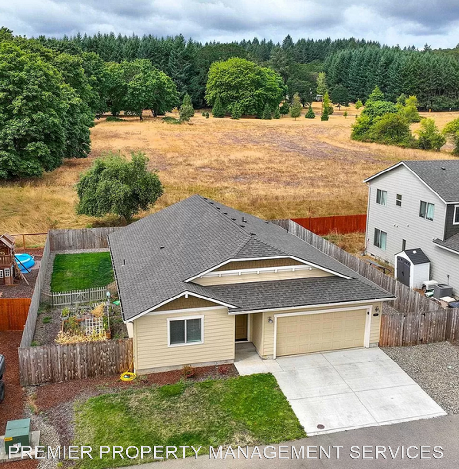 550 S 10th St - Photo 2 of 31