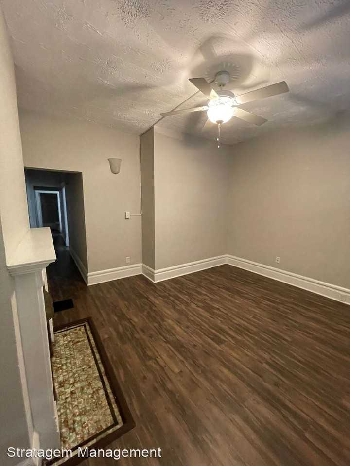 1208-1210 Summit Street - Photo 3 of 11