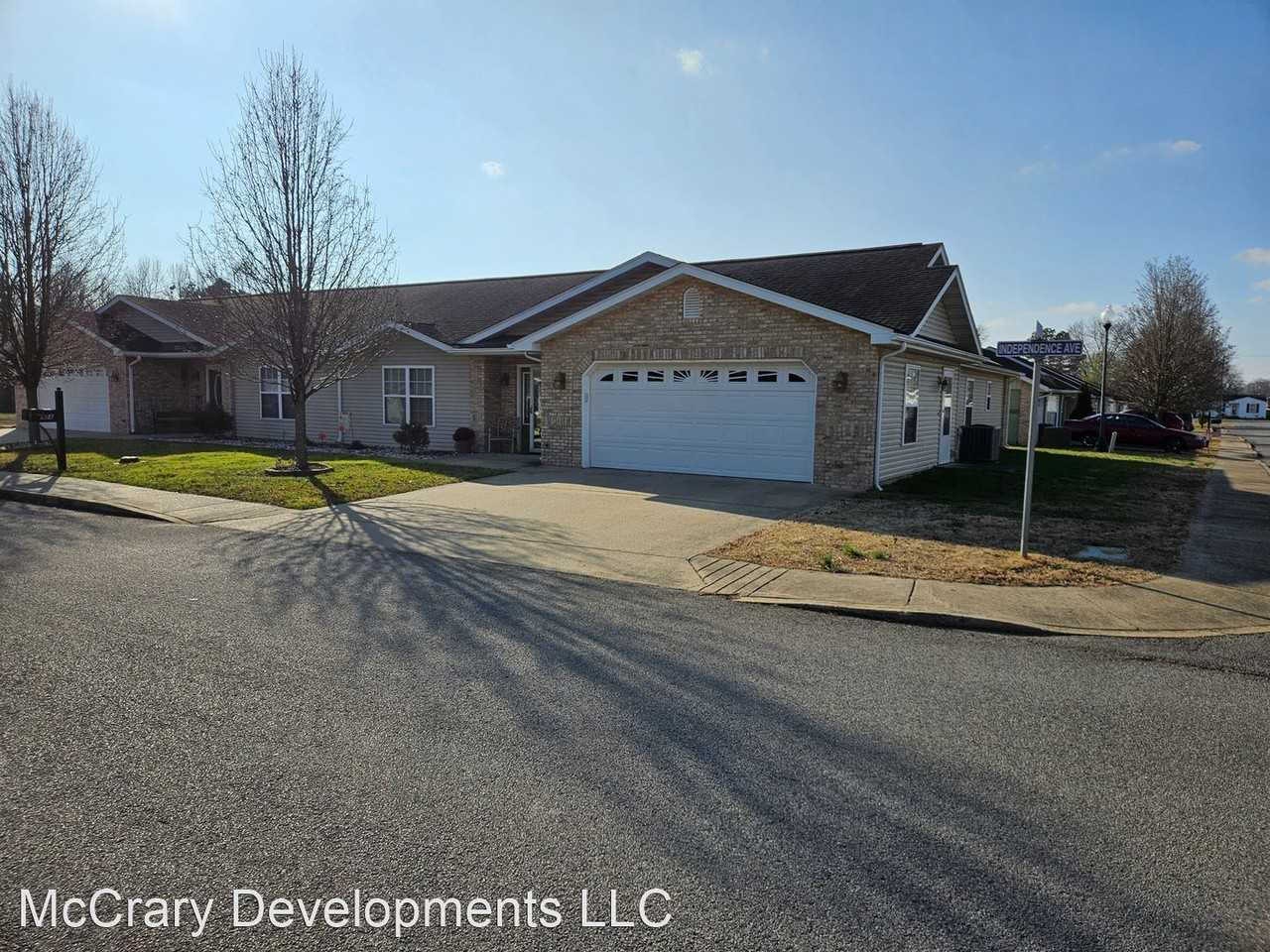 906 Independence Ave Apartments in Marion, IL 62959 Zumper