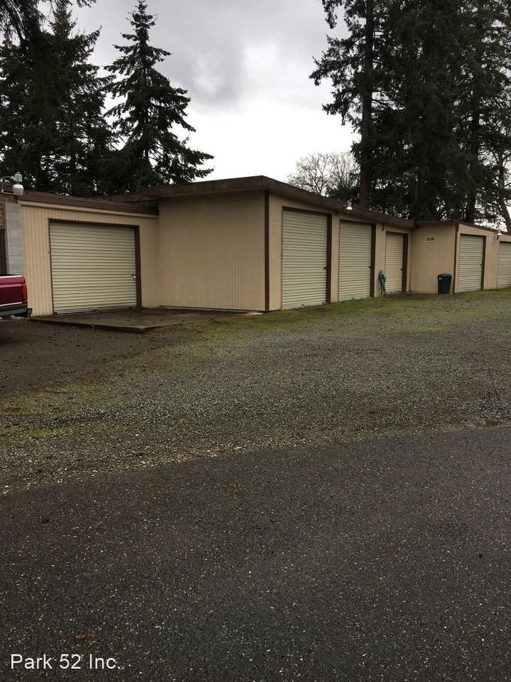 8304 8314 Spruce St. SW Apartments in Central Lakes, Lakewood, WA