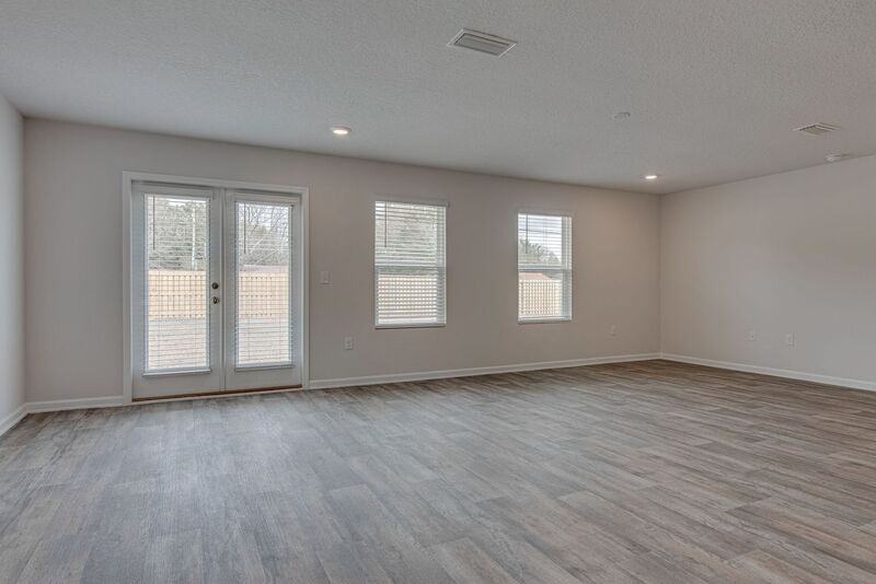 5797 Guinevere Ln - Photo 6 of 24