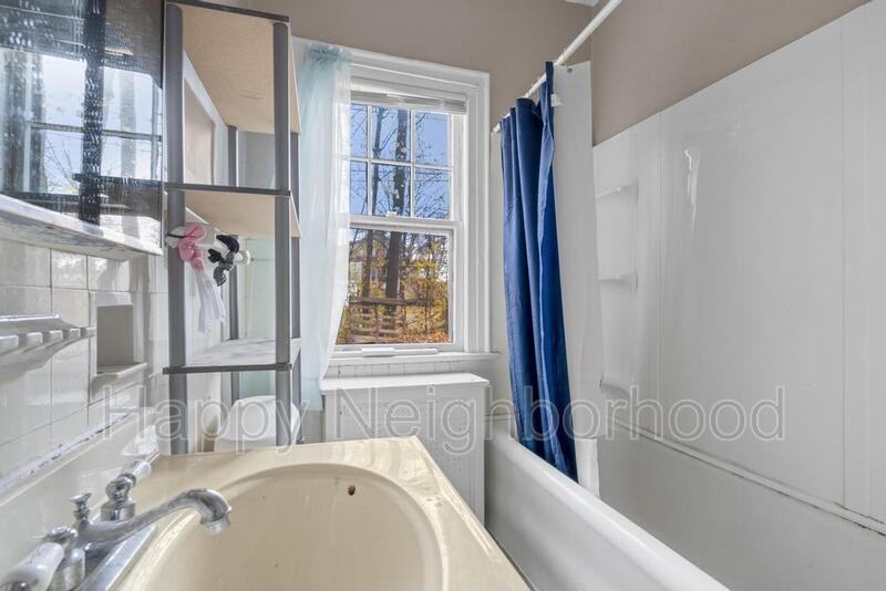 130 Bradley Avenueunit - Photo 2 of 20