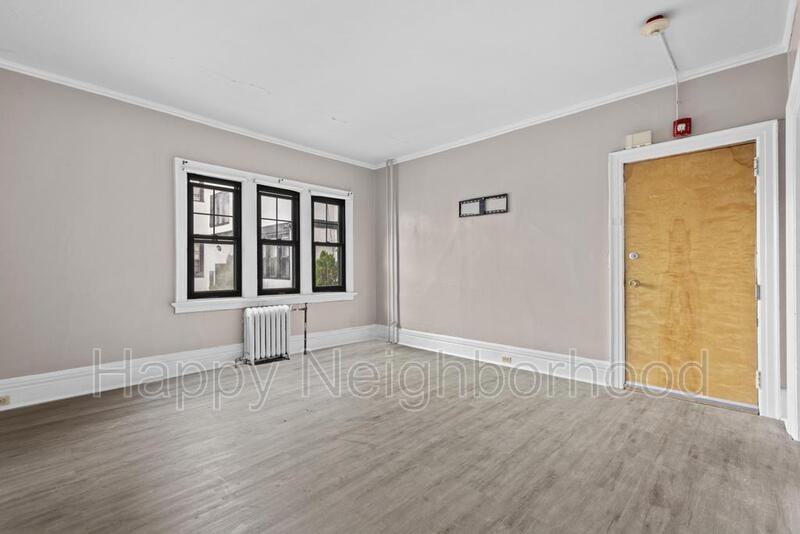 130 Bradley Avenueunit - Photo 3 of 20