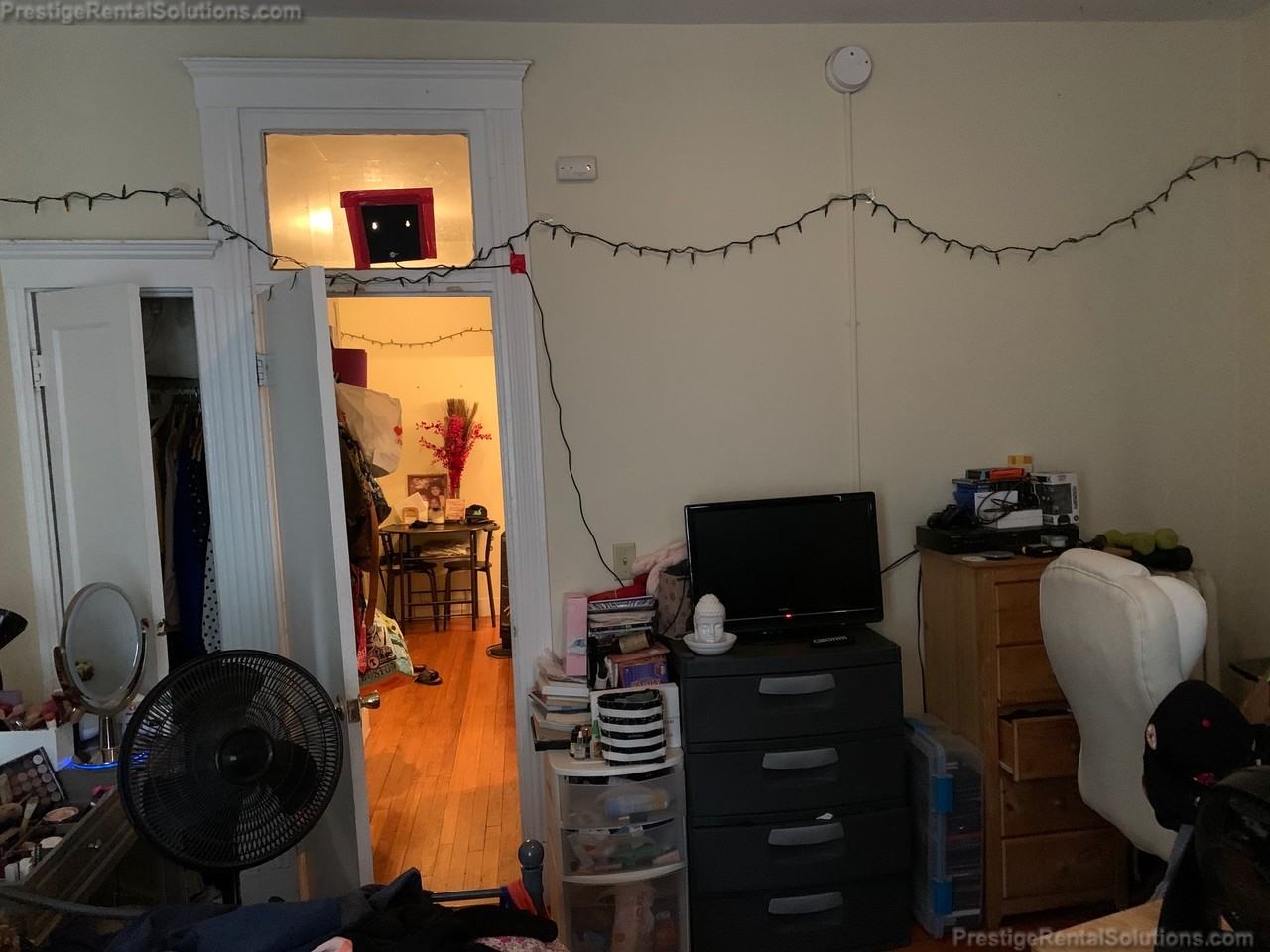 Gardner St #5 - Photo 3 of 11