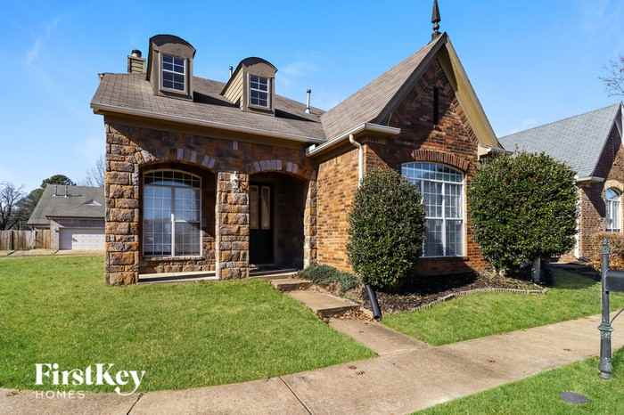 1543 Wynne Grove Rd - Photo 2 of 15