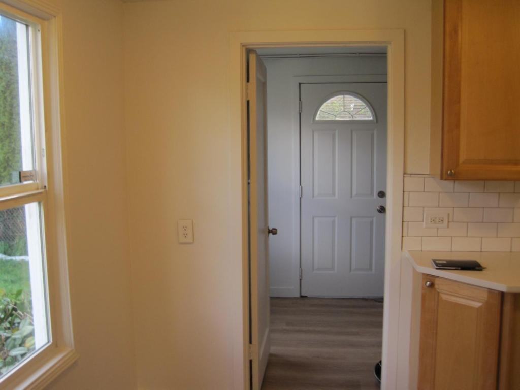 12031 71st Ave S - Photo 6 of 19