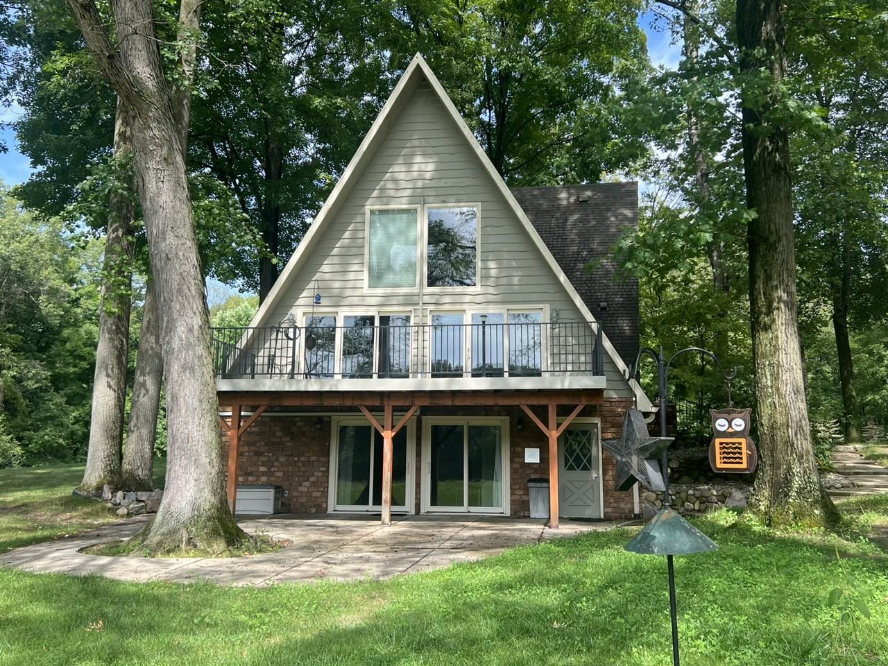 8913 AB Ave W - Photo 2 of 20