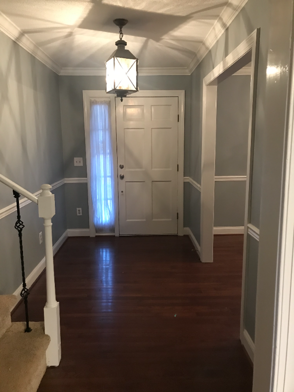 245 Aqua Dr - Photo 2 of 8