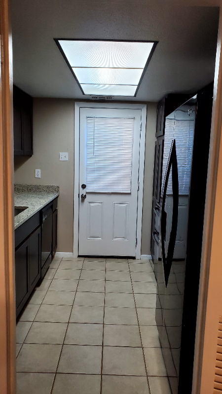 3 W Mountain Ln - Photo 3 of 22