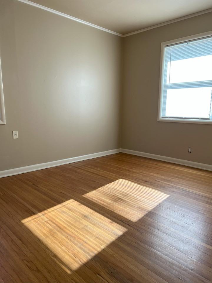 5765 E 27th St #1 - Photo 2 of 14