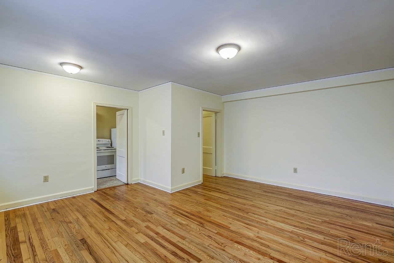 The Raleigh Apartments - Photo 2 of 11