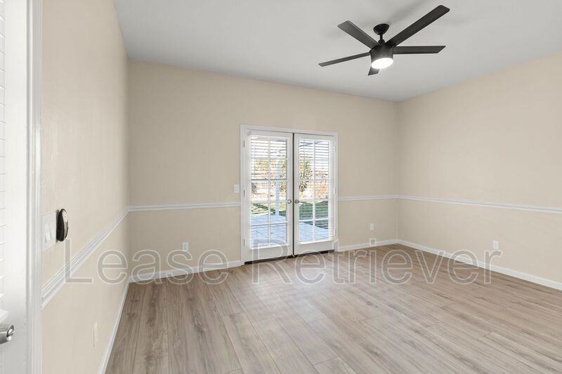 825 Heritage Pl - Photo 3 of 46