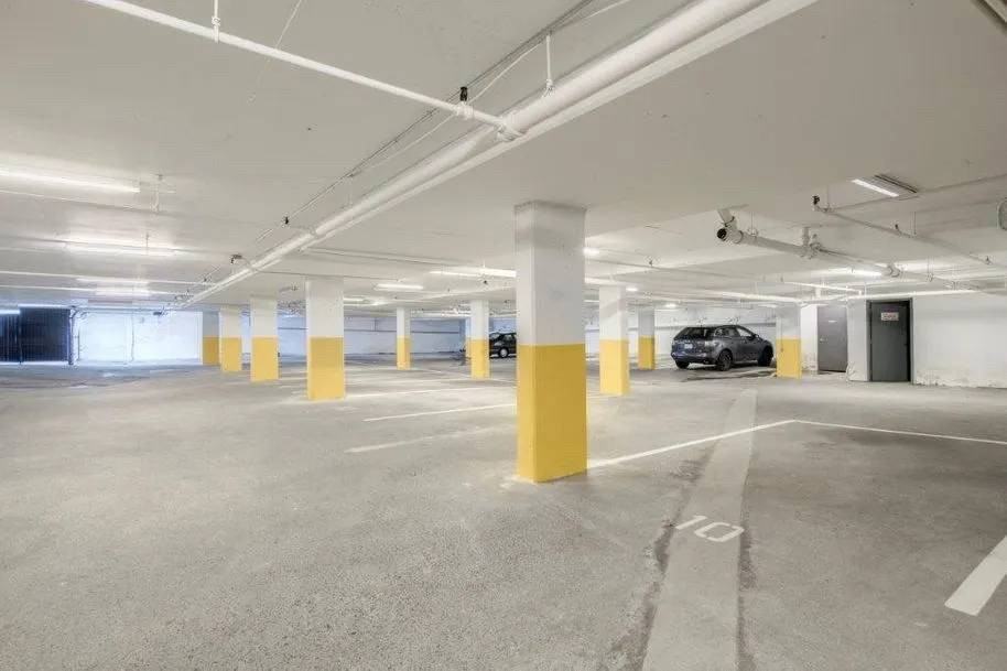 825 E Eighth Ave - Photo 7 of 15