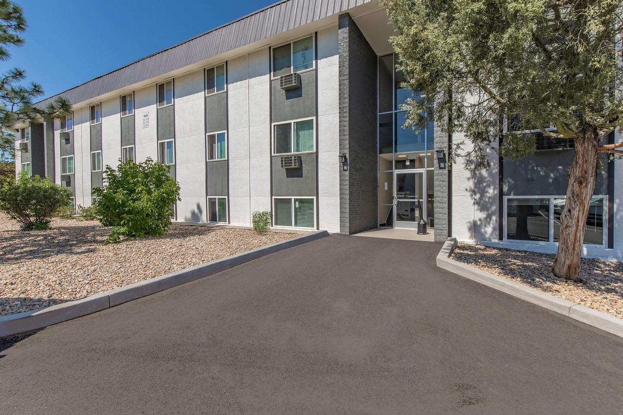 The Monroe - Photo 3 of 29