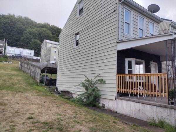 52 West Bacon Street #52 - Photo 3 of 18