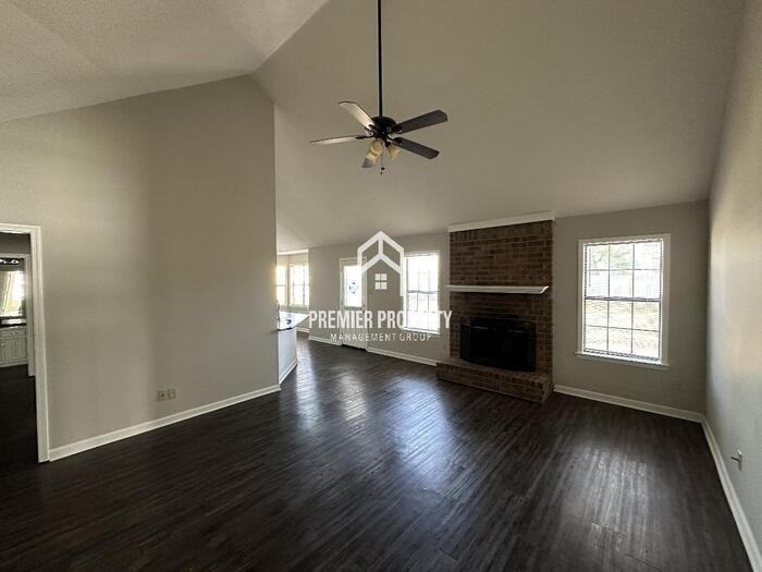 3870 Westridge Dr - Photo 2 of 12